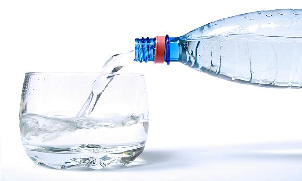 Resultado de imagen para BEBER AGUA