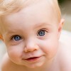 ¿Por qué cambia el color de ojos en los bebés?