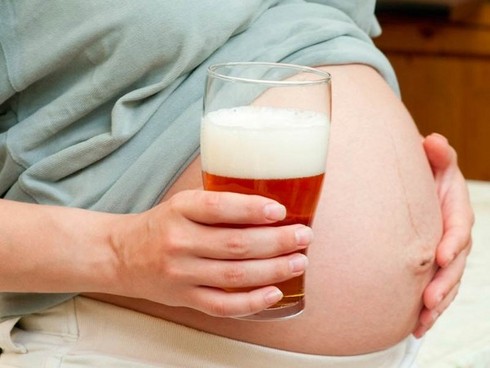 Las embarazadas pueden beber cerveza sin alcohol
